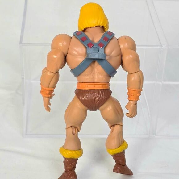 He-Man Masters of the Universe Action Figure 2020 Mattel 5.5" - Picture 3 of 5